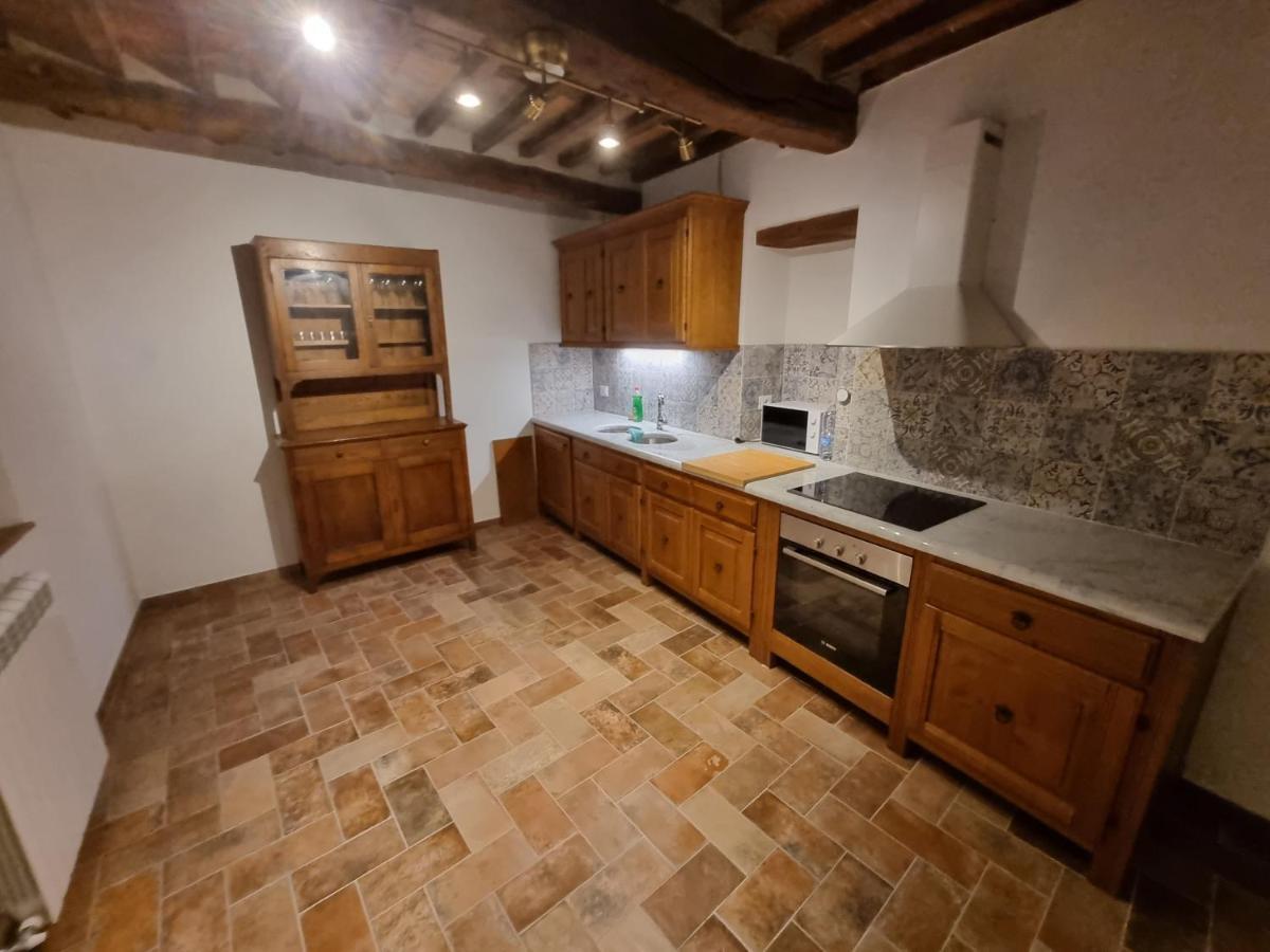 Вилла Agriturismo Il Castello Борго-а-Моццано Экстерьер фото