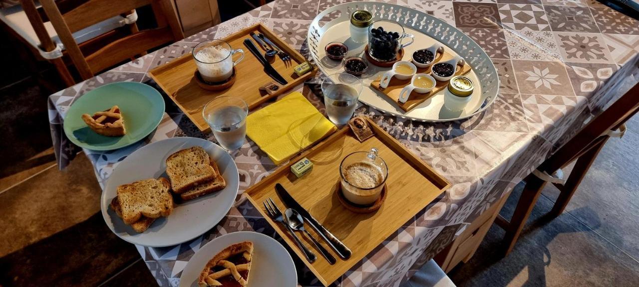 Вилла Agriturismo Il Castello Борго-а-Моццано Экстерьер фото